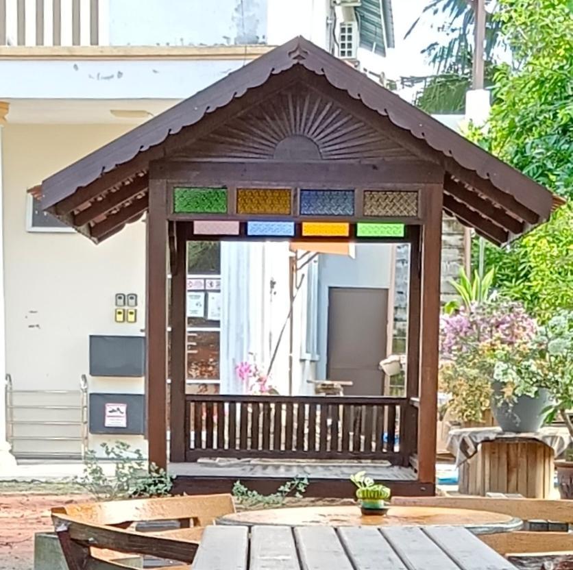 Kurau Inn Farmstay Kuala Kurau Exteriör bild